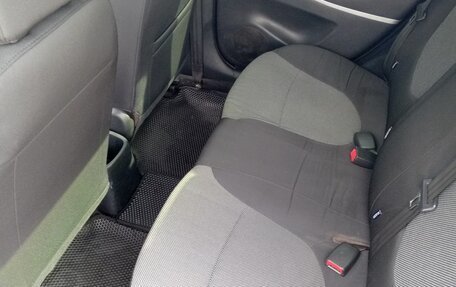 Hyundai Solaris II рестайлинг, 2012 год, 585 000 рублей, 26 фотография