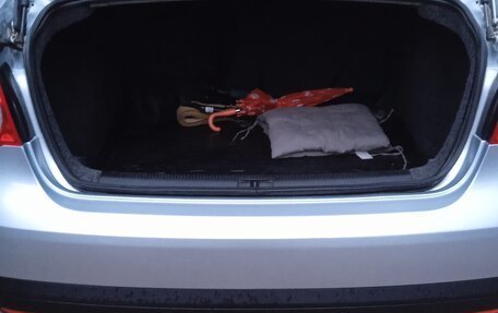 Volkswagen Jetta VI, 2009 год, 745 000 рублей, 2 фотография