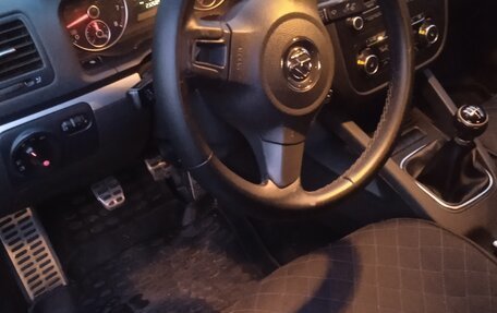 Volkswagen Jetta VI, 2009 год, 745 000 рублей, 4 фотография