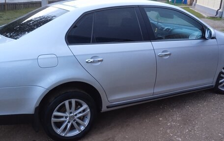 Volkswagen Jetta VI, 2009 год, 745 000 рублей, 34 фотография