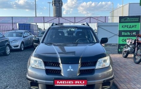 Mitsubishi Outlander III рестайлинг 3, 2007 год, 750 000 рублей, 2 фотография