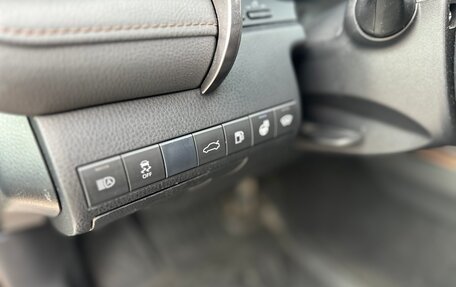Toyota Camry, 2018 год, 2 860 000 рублей, 9 фотография