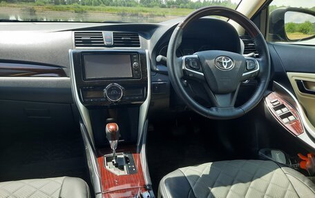 Toyota Allion, 2018 год, 1 760 000 рублей, 8 фотография