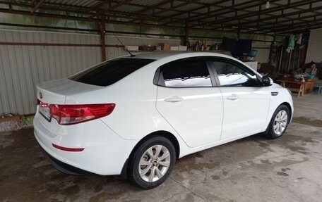 KIA Rio III рестайлинг, 2015 год, 885 000 рублей, 1 фотография