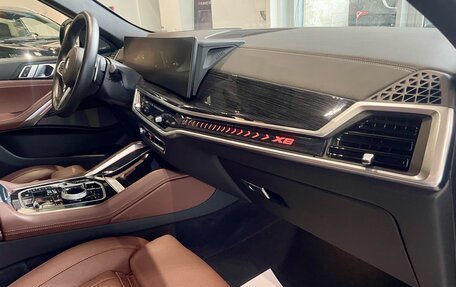 BMW X6, 2023 год, 13 090 000 рублей, 16 фотография
