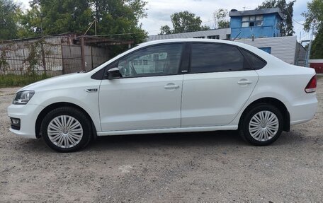 Volkswagen Polo VI (EU Market), 2017 год, 1 300 000 рублей, 2 фотография
