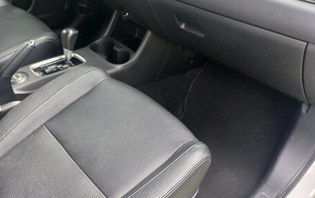 Mitsubishi Outlander III рестайлинг 3, 2015 год, 2 500 000 рублей, 14 фотография