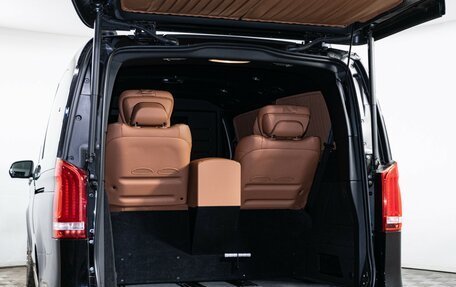Mercedes-Benz V-Класс, 2022 год, 16 000 000 рублей, 9 фотография