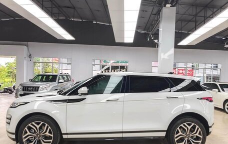 Land Rover Range Rover Evoque II, 2020 год, 3 100 000 рублей, 2 фотография