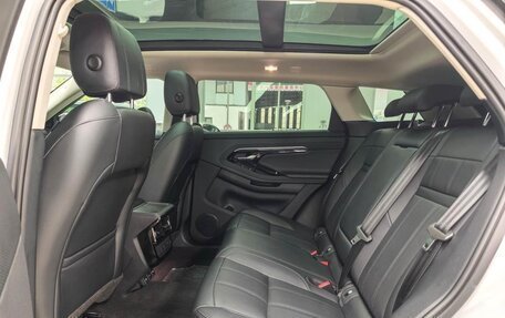 Land Rover Range Rover Evoque II, 2020 год, 3 100 000 рублей, 5 фотография