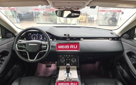 Land Rover Range Rover Evoque II, 2020 год, 3 100 000 рублей, 4 фотография