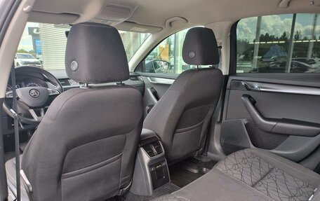 Skoda Octavia, 2019 год, 1 890 000 рублей, 38 фотография