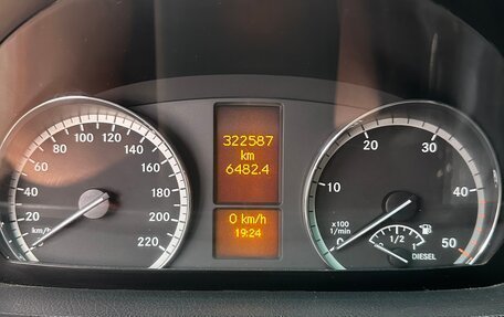 Mercedes-Benz Vito, 2010 год, 1 900 000 рублей, 11 фотография