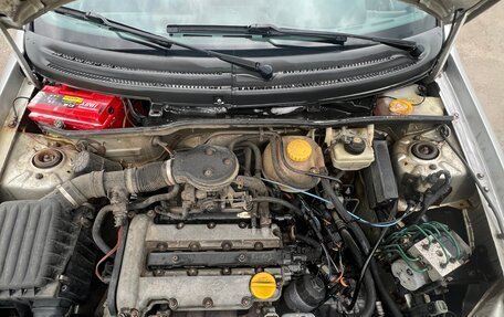 Opel Corsa B, 2000 год, 184 000 рублей, 14 фотография