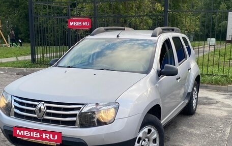 Renault Duster I рестайлинг, 2014 год, 1 130 000 рублей, 2 фотография