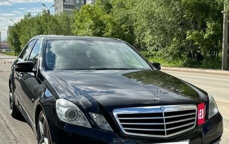 Mercedes-Benz E-Класс, 2012 год, 2 099 000 рублей, 3 фотография