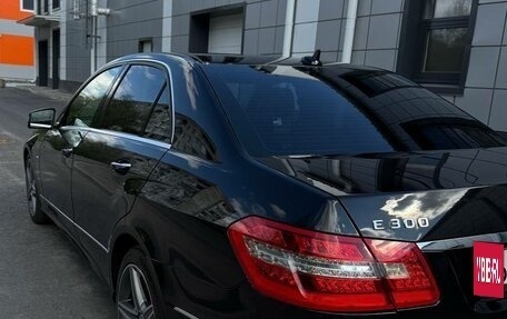 Mercedes-Benz E-Класс, 2012 год, 2 099 000 рублей, 9 фотография