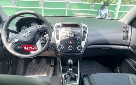 KIA cee'd I рестайлинг, 2010 год, 700 000 рублей, 5 фотография