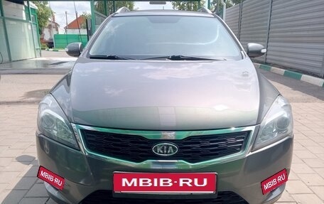 KIA cee'd I рестайлинг, 2010 год, 700 000 рублей, 12 фотография
