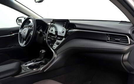 Toyota Camry, 2021 год, 2 995 000 рублей, 11 фотография