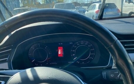 Volkswagen Passat B8 рестайлинг, 2015 год, 1 800 000 рублей, 7 фотография