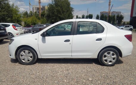 Renault Logan II, 2016 год, 340 000 рублей, 4 фотография
