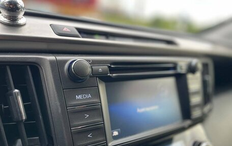 Toyota RAV4, 2015 год, 1 879 000 рублей, 15 фотография