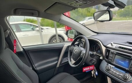 Toyota RAV4, 2015 год, 1 879 000 рублей, 19 фотография