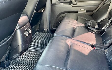Mitsubishi Pajero IV, 2008 год, 1 750 000 рублей, 14 фотография
