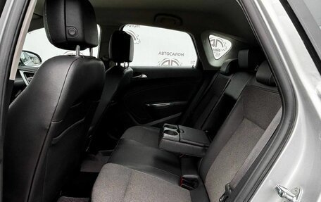 Opel Astra J, 2011 год, 799 000 рублей, 10 фотография