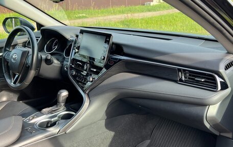 Toyota Camry, 2021 год, 3 590 000 рублей, 17 фотография