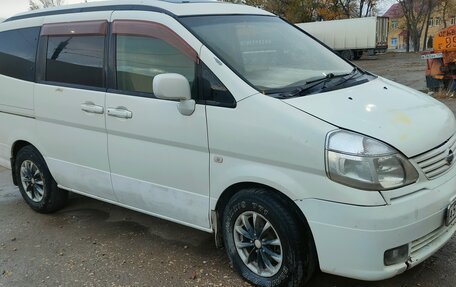 Nissan Serena II, 2003 год, 700 000 рублей, 3 фотография