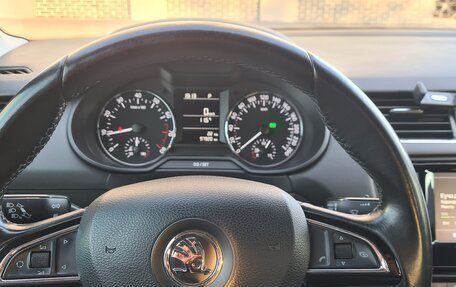 Skoda Octavia, 2017 год, 1 590 000 рублей, 11 фотография