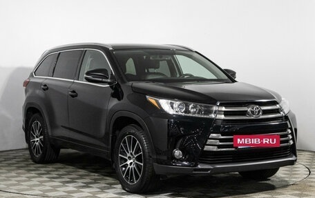 Toyota Highlander III, 2017 год, 3 179 898 рублей, 3 фотография