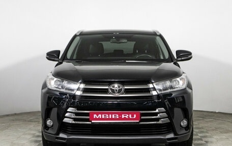 Toyota Highlander III, 2017 год, 3 179 898 рублей, 2 фотография