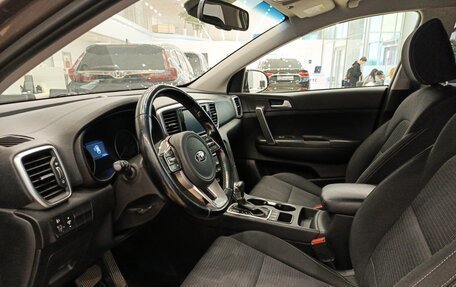 KIA Sportage IV рестайлинг, 2018 год, 1 996 000 рублей, 20 фотография