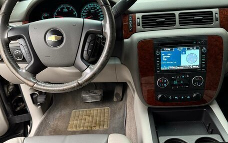 Chevrolet Suburban, 2008 год, 2 100 000 рублей, 8 фотография