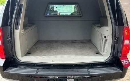 Chevrolet Suburban, 2008 год, 2 100 000 рублей, 19 фотография
