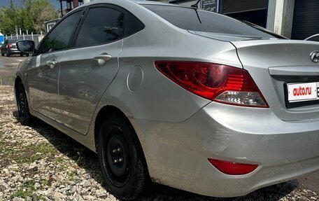 Hyundai Solaris II рестайлинг, 2012 год, 450 000 рублей, 5 фотография