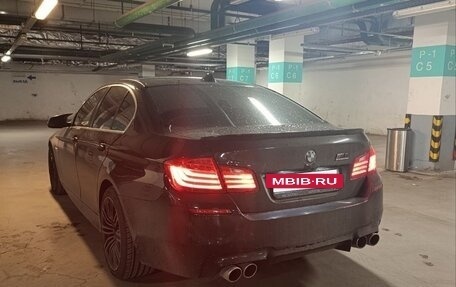 BMW 5 серия, 2014 год, 2 800 000 рублей, 8 фотография