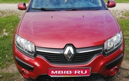 Renault Sandero II рестайлинг, 2015 год, 790 000 рублей, 1 фотография