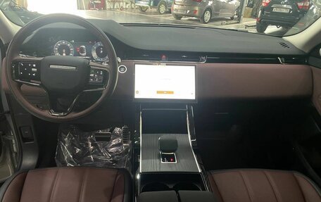 Land Rover Range Rover Evoque II, 2024 год, 5 749 000 рублей, 12 фотография