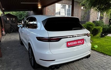 Porsche Cayenne III, 2018 год, 6 970 000 рублей, 12 фотография