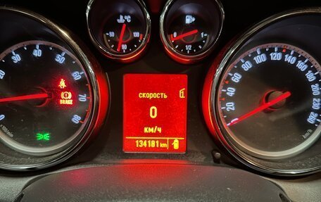 Opel Astra J, 2011 год, 700 000 рублей, 8 фотография