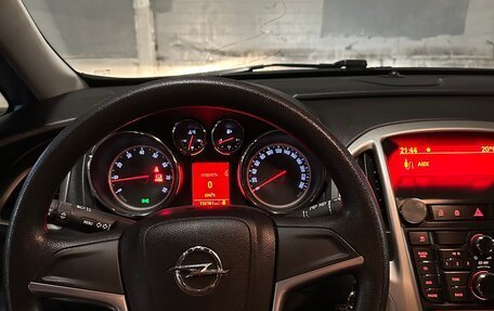 Opel Astra J, 2011 год, 700 000 рублей, 9 фотография