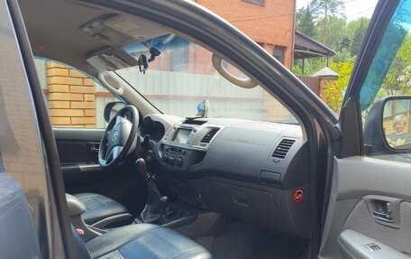 Toyota Hilux VII, 2013 год, 1 839 000 рублей, 7 фотография