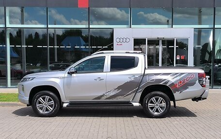 Mitsubishi L200 IV рестайлинг, 2022 год, 2 699 000 рублей, 8 фотография