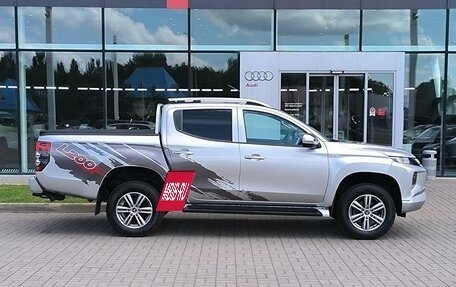 Mitsubishi L200 IV рестайлинг, 2022 год, 2 699 000 рублей, 4 фотография