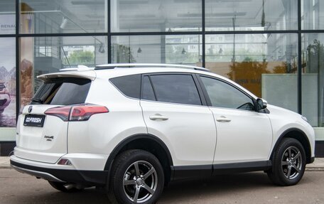 Toyota RAV4, 2017 год, 2 950 000 рублей, 5 фотография