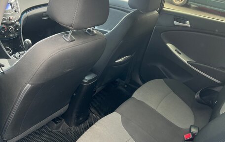 Hyundai Solaris II рестайлинг, 2014 год, 620 000 рублей, 9 фотография